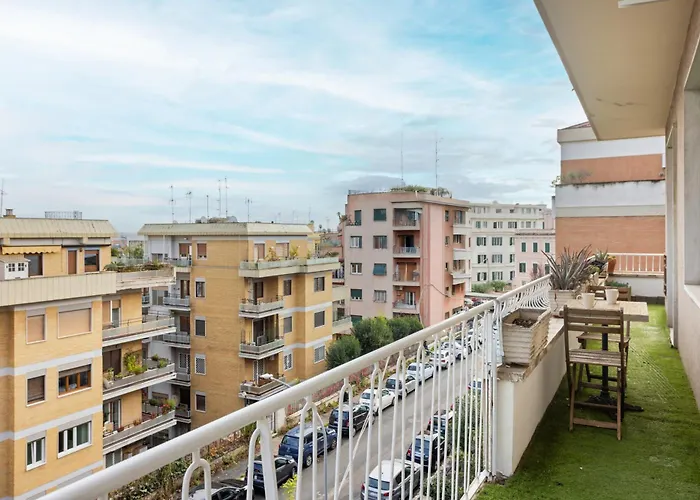 Maison G - New Design With Balcony דירה